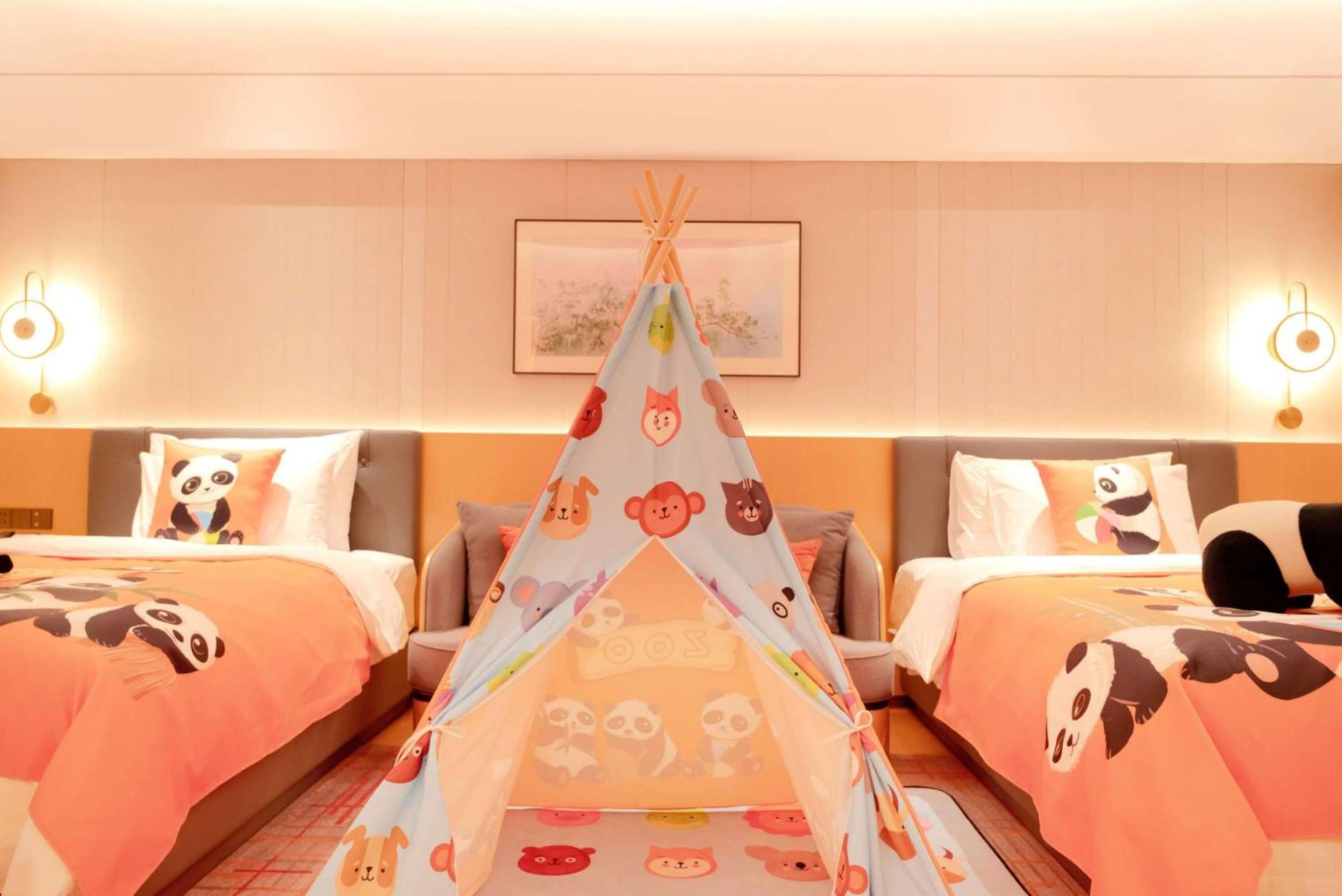 Wyndham Grand Zhaoqing Downtown Hotel ภายนอก รูปภาพ