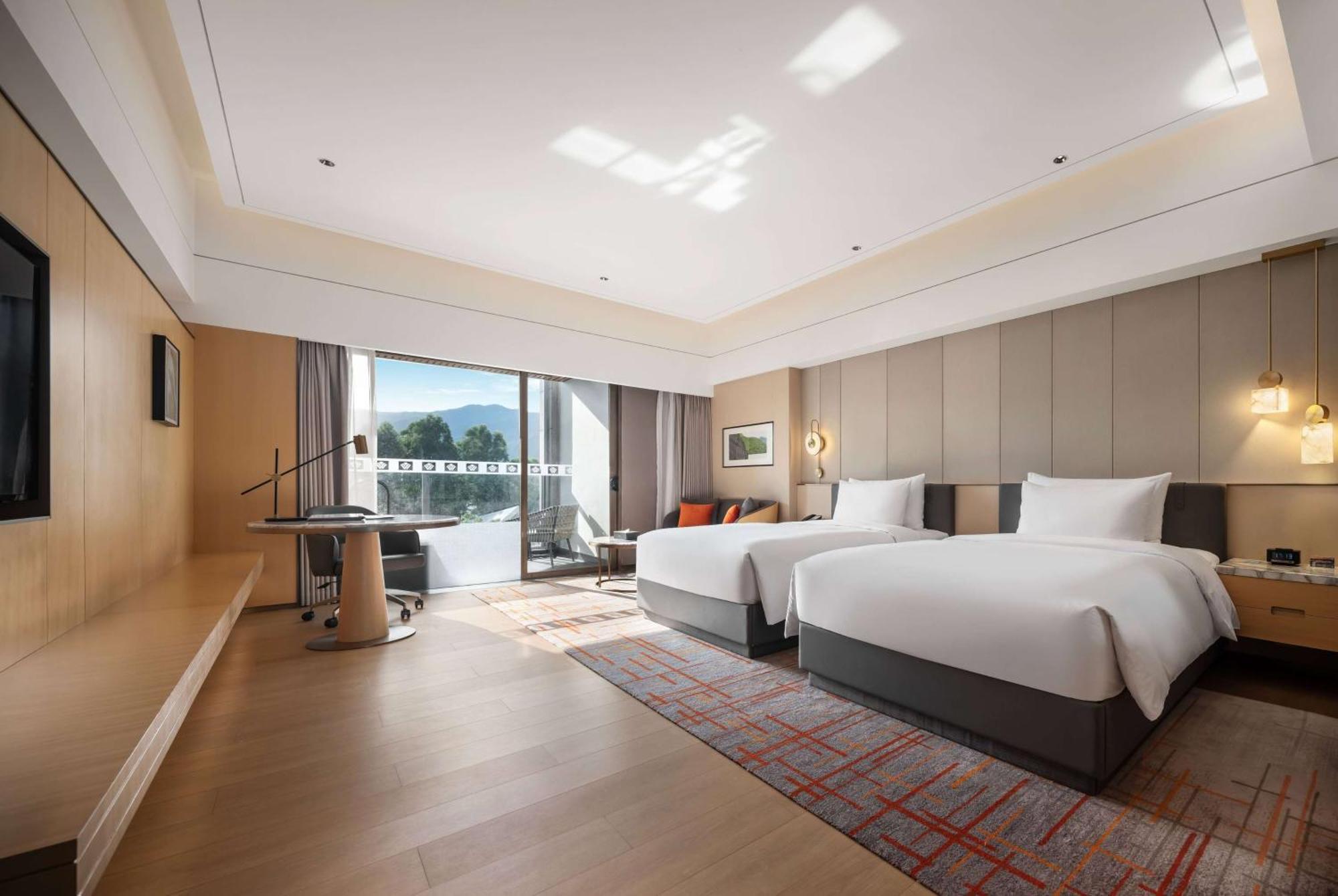 Wyndham Grand Zhaoqing Downtown Hotel ภายนอก รูปภาพ