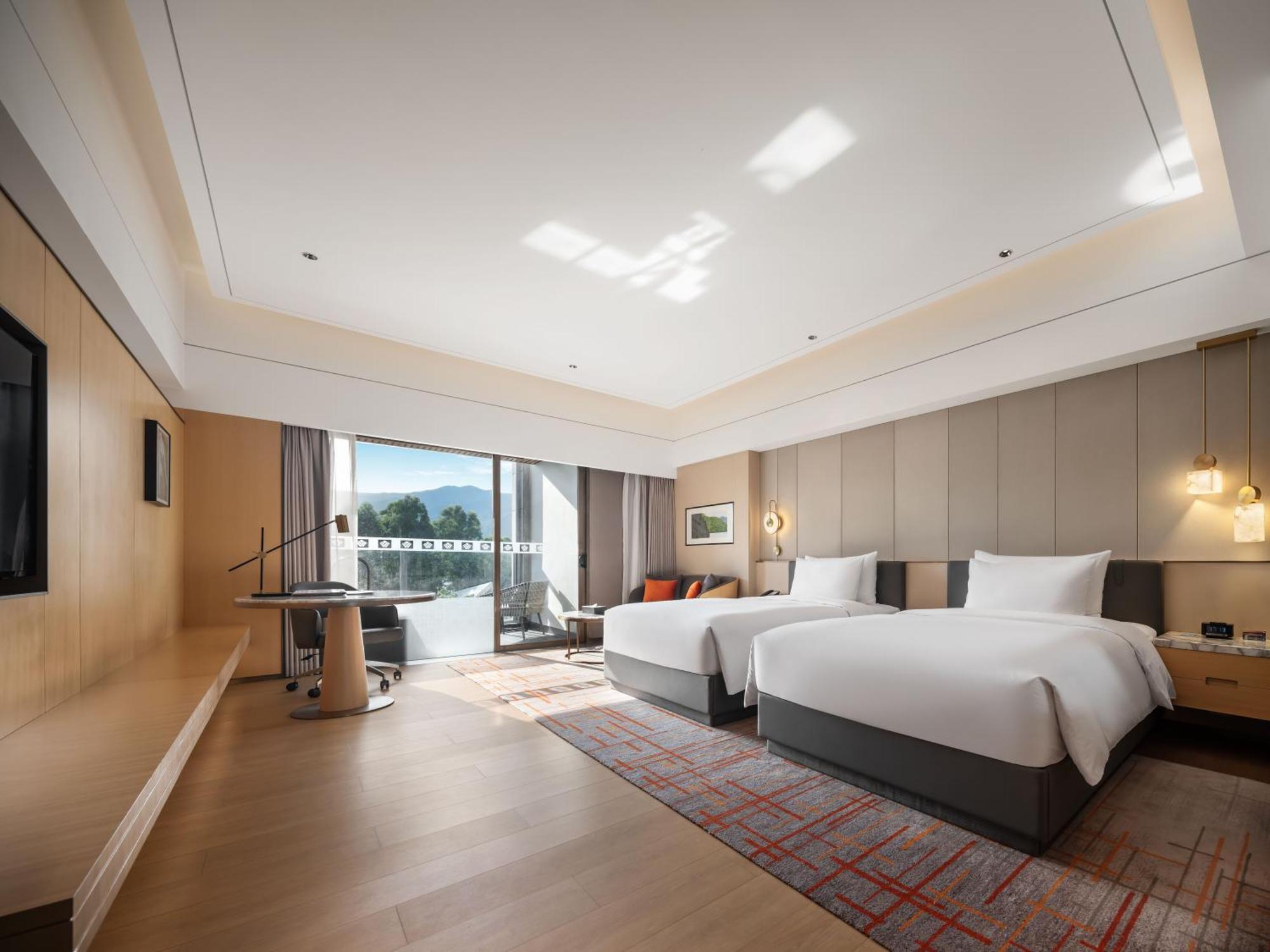 Wyndham Grand Zhaoqing Downtown Hotel ภายนอก รูปภาพ