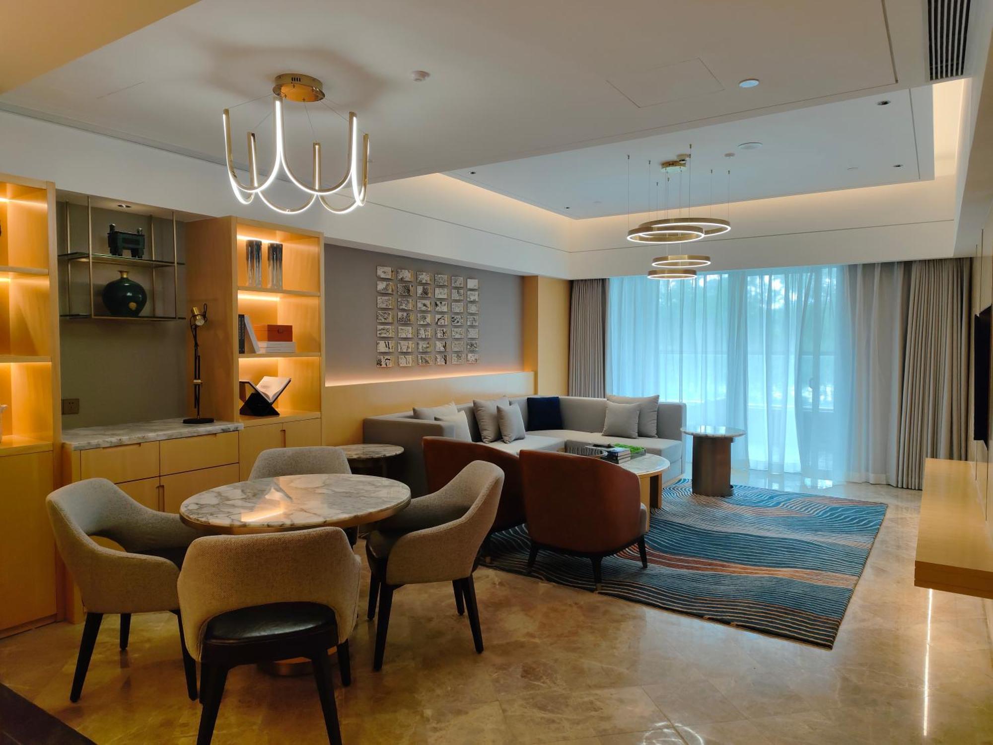 Wyndham Grand Zhaoqing Downtown Hotel ภายนอก รูปภาพ